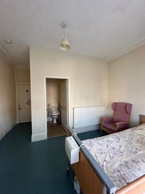 Photo 8- click for photo gallery